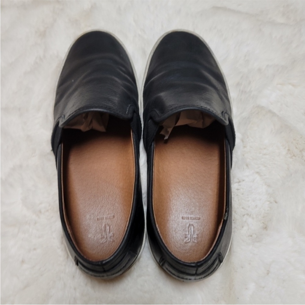 Frye Dylan Leather Slip On Loafer
Sneaker Shoes Size 7 Women's